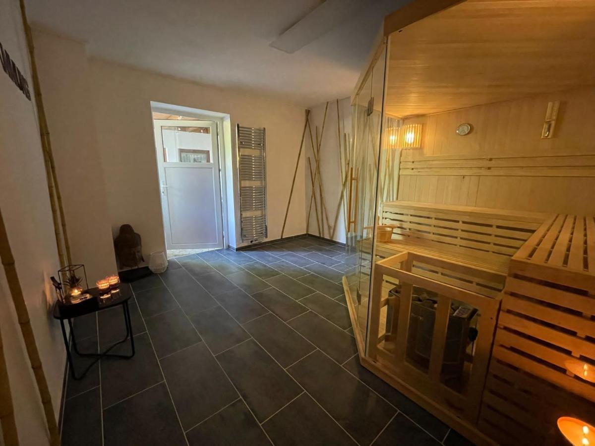 Stilvolle Wellness-Ferienwohnung In Neef Whirlpool, Sauna, Grill, Fitness, Billard & Moselblick Bagian luar foto