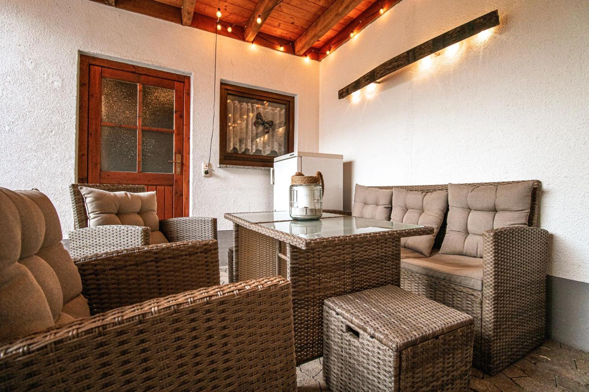 Stilvolle Wellness-Ferienwohnung In Neef Whirlpool, Sauna, Grill, Fitness, Billard & Moselblick Bagian luar foto