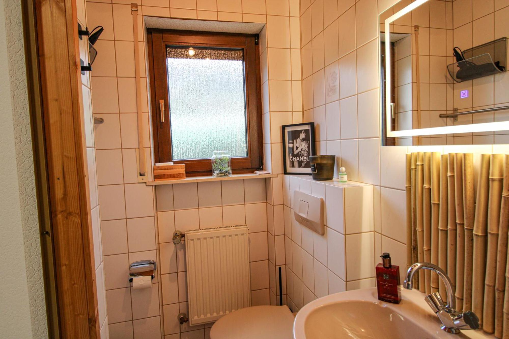 Stilvolle Wellness-Ferienwohnung In Neef Whirlpool, Sauna, Grill, Fitness, Billard & Moselblick Bagian luar foto