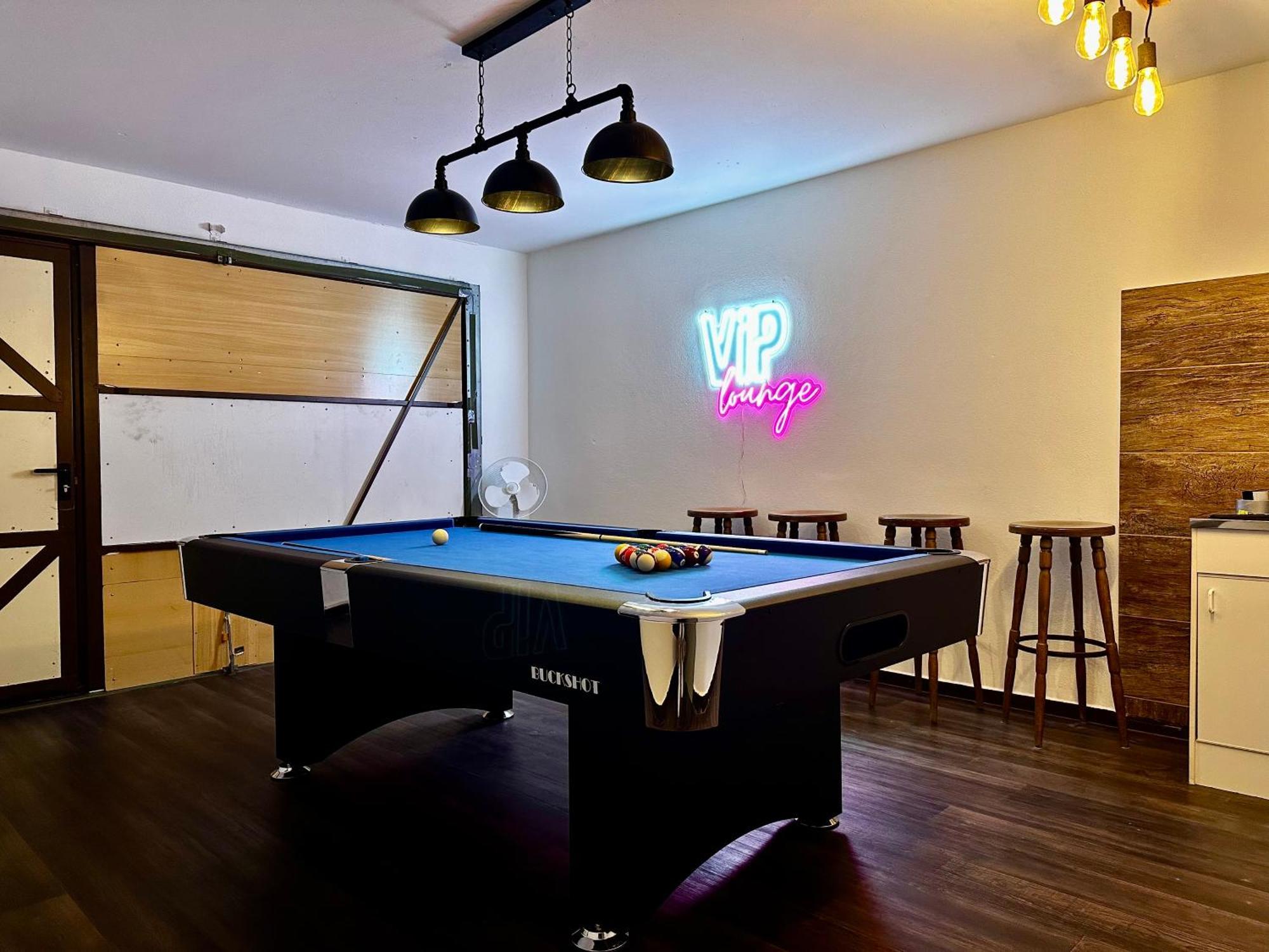 Stilvolle Wellness-Ferienwohnung In Neef Whirlpool, Sauna, Grill, Fitness, Billard & Moselblick Bagian luar foto