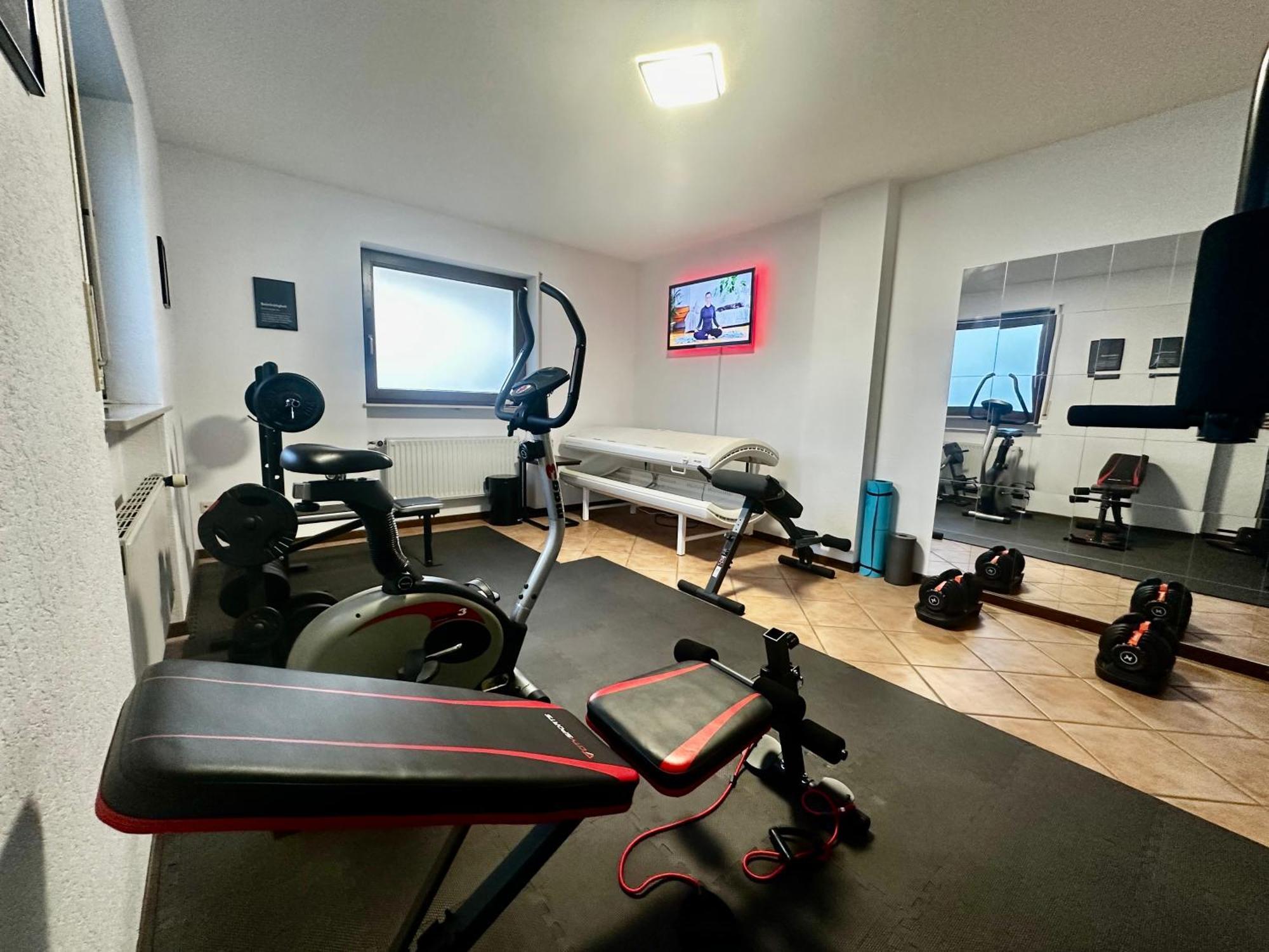Stilvolle Wellness-Ferienwohnung In Neef Whirlpool, Sauna, Grill, Fitness, Billard & Moselblick Bagian luar foto