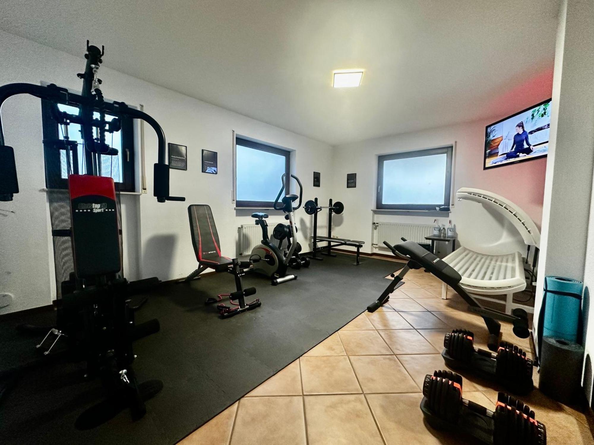 Stilvolle Wellness-Ferienwohnung In Neef Whirlpool, Sauna, Grill, Fitness, Billard & Moselblick Bagian luar foto